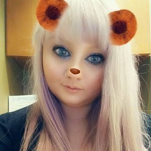 Meet your Posher, Madeline